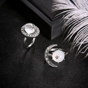 *BELLAMY* 2-Pc Silver Moon x Star Fashion Ring Set